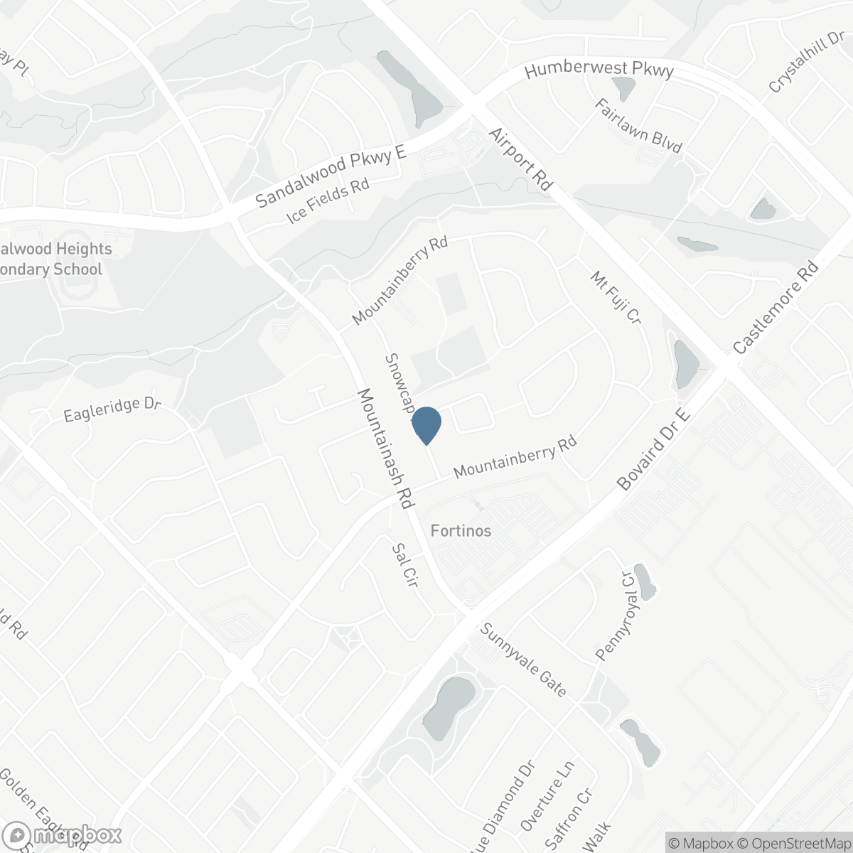 17 SNOWCAP ROAD, Brampton, Ontario L6R 1W2